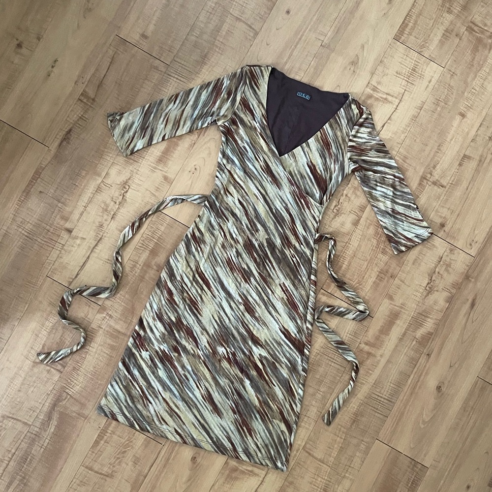 Elegant Brown Vintage Patterned Wrap Dress